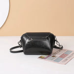 Oil Wax Cowhide Leather Cross Body Versatile Shoulder Shell Hand Bag