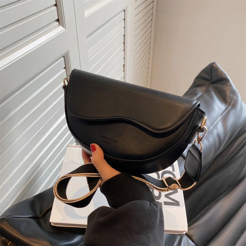 Leather Saddle Armpit Bags for Women Versatile Shoulder Crossbody Bag-Handbags-Arimonz-Arimonz