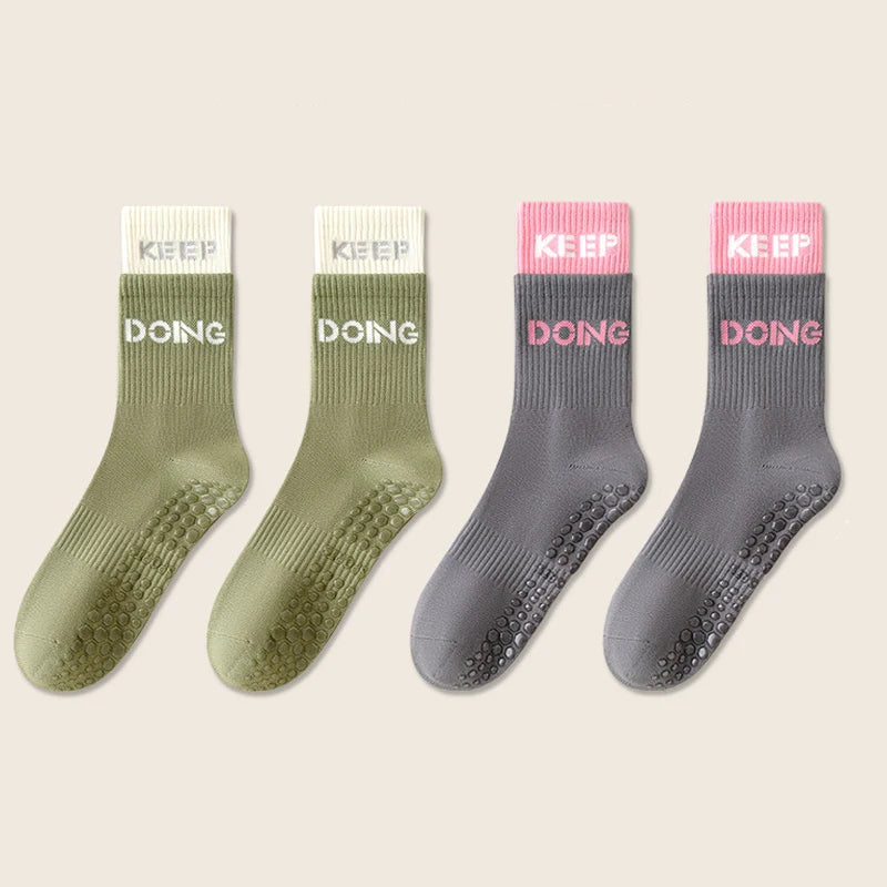 4 Pairs Non Slip with Grips Sticky Gripper Cotton Yoga Unisex Socks