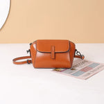 Oil Wax Cowhide Leather Cross Body Versatile Shoulder Shell Hand Bag