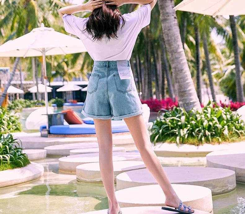 Classic High Waist Denim Short-Denim Shorts-Arimonz-Arimonz