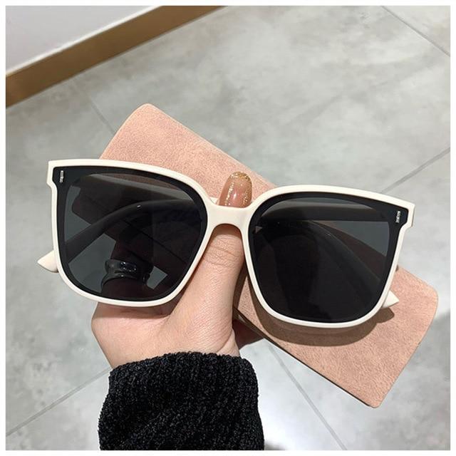 Classic Vintage Square Sunglass Women Oversized Women Retro Sunglass-Sunglasses-Arimonz-Beige-Arimonz