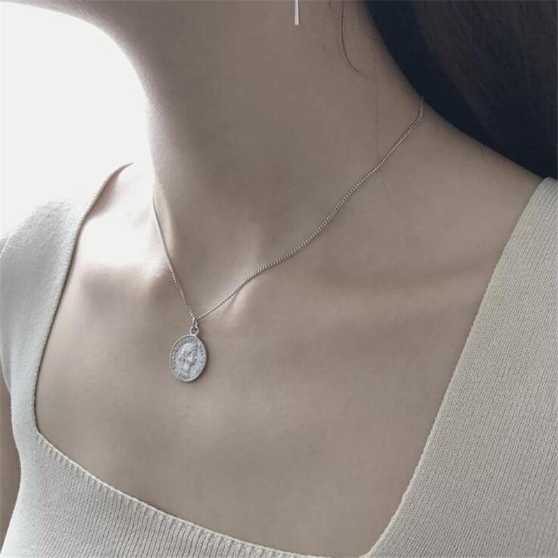 Coin Round Beautiful Pendant Necklace Creative Personality Women Necklace-Necklaces-Arimonz-Arimonz