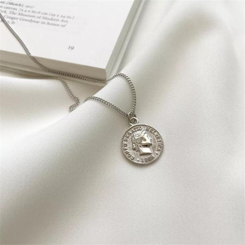 Coin Round Beautiful Pendant Necklace Creative Personality Women Necklace-Necklaces-Arimonz-Arimonz