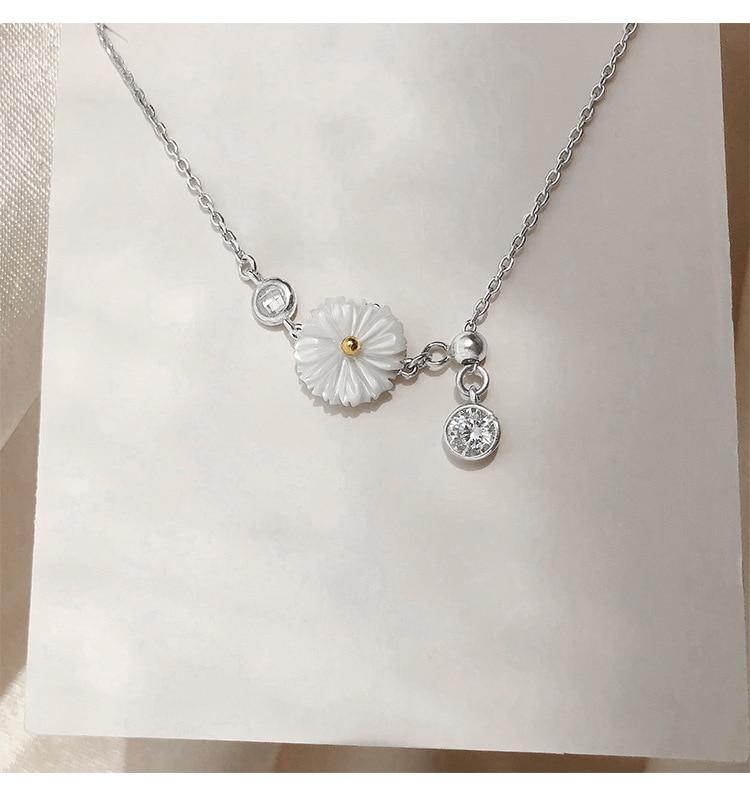 Daisy Crystal Round Charm Bracelet-Braceletes-Arimonz-Arimonz
