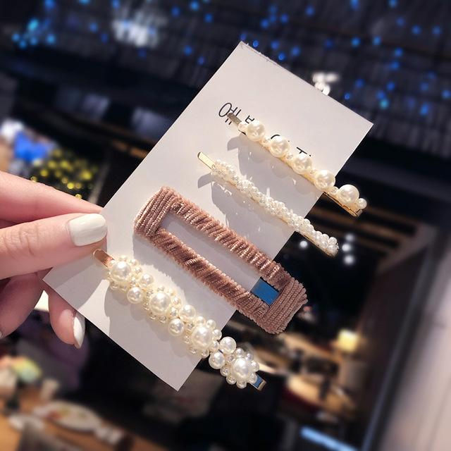 Elegant Pearls Hair Clips-Hair Accessories-Arimonz-4pcs 1-Arimonz