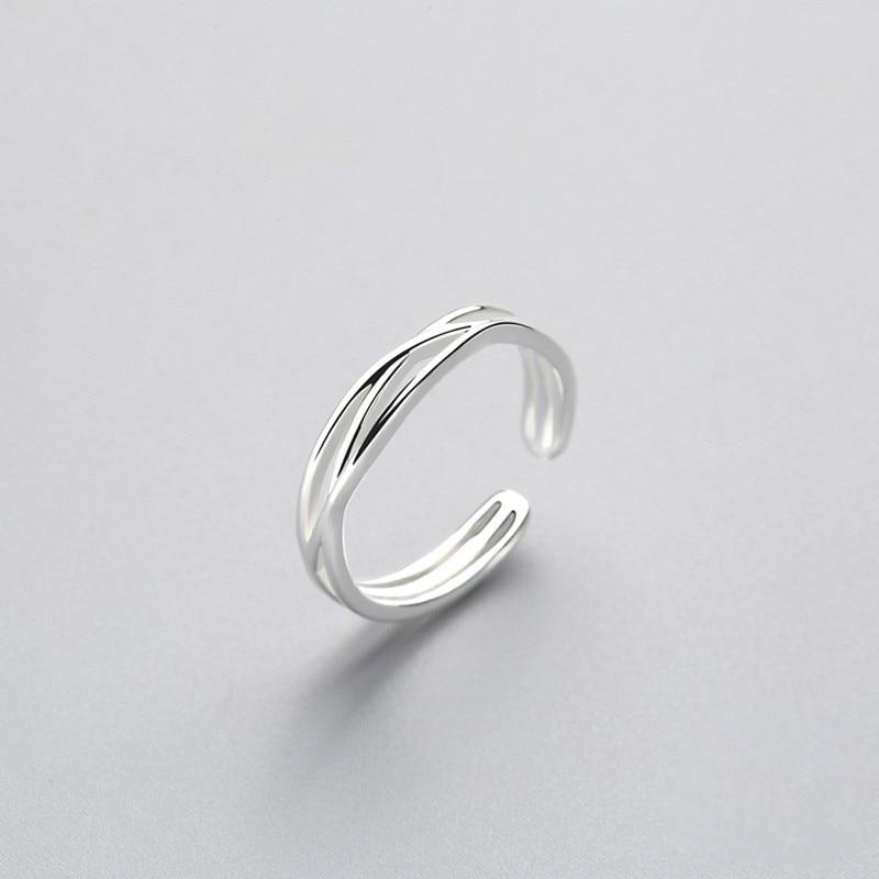 Minimalist Twist Line Adjustable Ring-Rings-Arimonz-Arimonz