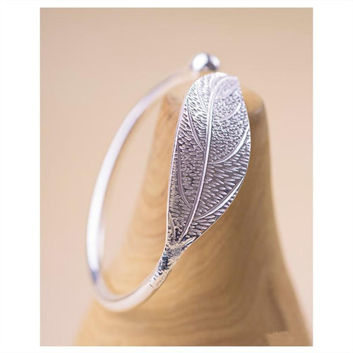 Plated Leaf Charm Bangle-Braceletes-Arimonz-Arimonz
