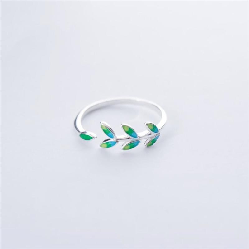 Rings - Leaf Shaped Ring