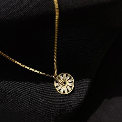 Round Compass Pendant Necklace Clavicle Chain For Women Jewelry-Necklaces-Arimonz-gold-Arimonz