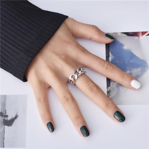 Twisted Geometric Ring-Rings-Arimonz-Arimonz