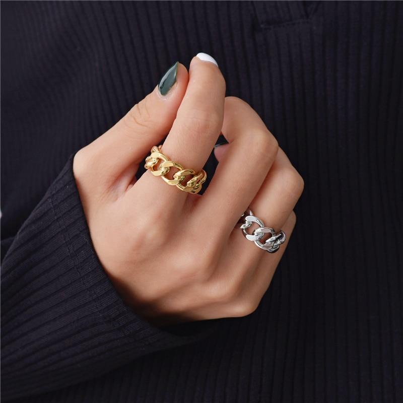 Twisted Geometric Ring-Rings-Arimonz-Arimonz