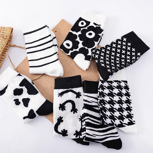 Women Skateboard Socks Cool Hip Hop Women Socks Streetwear Socks-Socks & Tights-Arimonz-Arimonz
