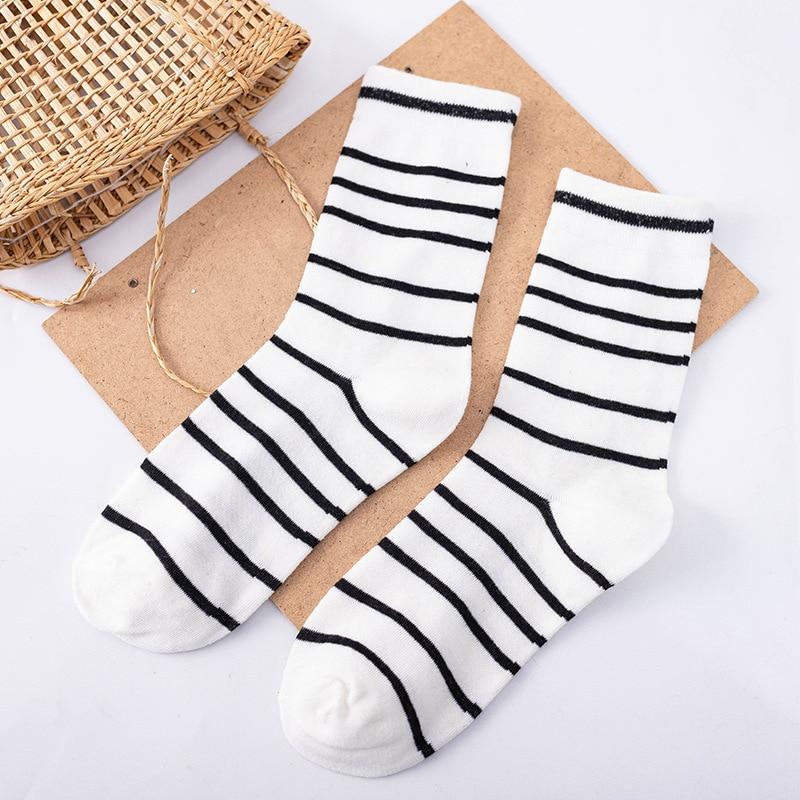 Women Skateboard Socks Cool Hip Hop Women Socks Streetwear Socks-Socks & Tights-Arimonz-Arimonz