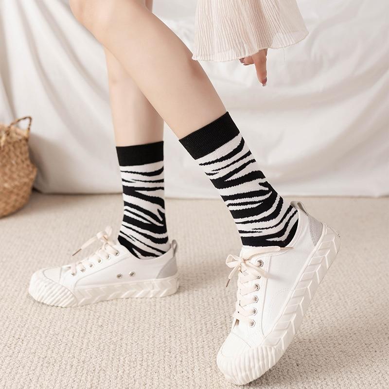 Women Skateboard Socks Cool Hip Hop Women Socks Streetwear Socks-Socks & Tights-Arimonz-Arimonz